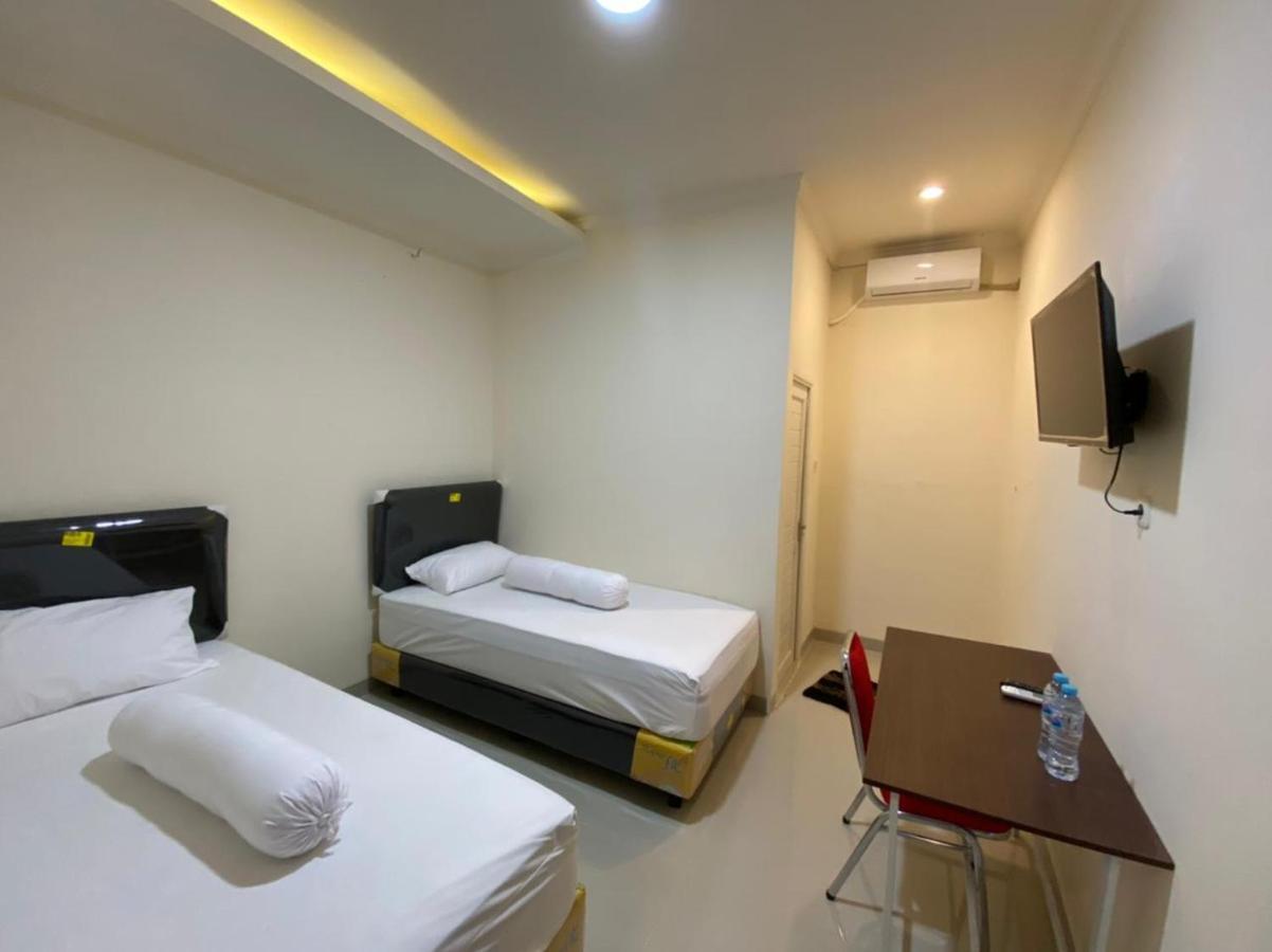 Mapala Guest House Makassar Redpartner Exterior foto